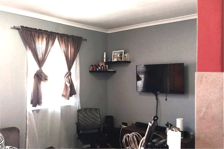 1 Bedroom Property for Sale in Retreat Western Cape
